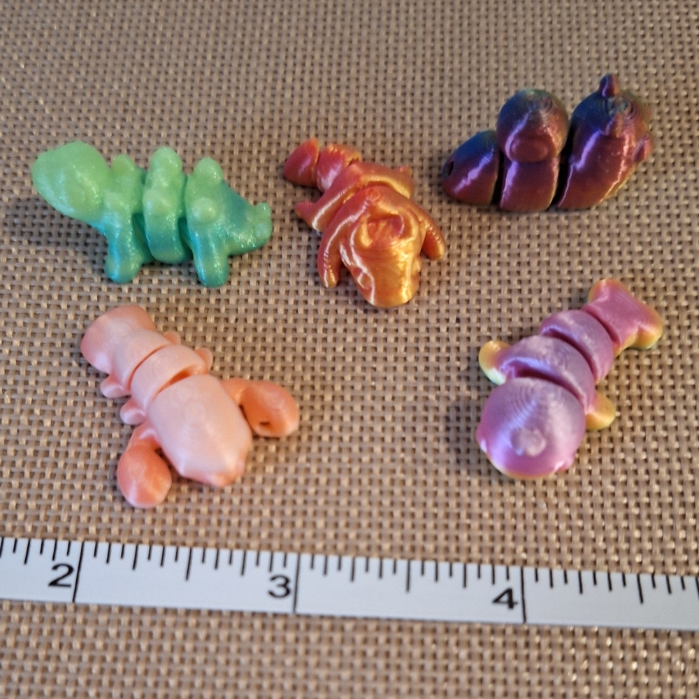 🎁Vibrant 3d Printed Mini Insect Action Figure Set NWT